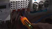 Spannungsprüfer kontaktlos 12 - 1000V AC mit Signalton und LED - Taschenlampe