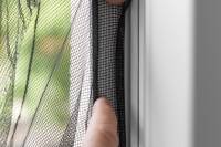 Befestigungsband für Fliegengitter aus Polyester semi-transparent 5,6 m